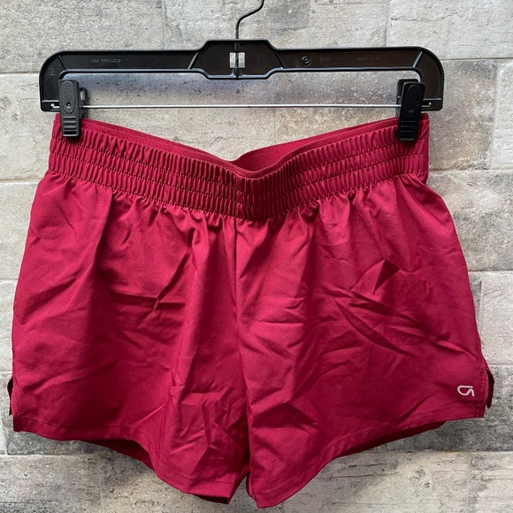 ❤️ GAPFIT GAP FIT RUNNING SHORTS SIZE SMALL - Picture 1 of 5